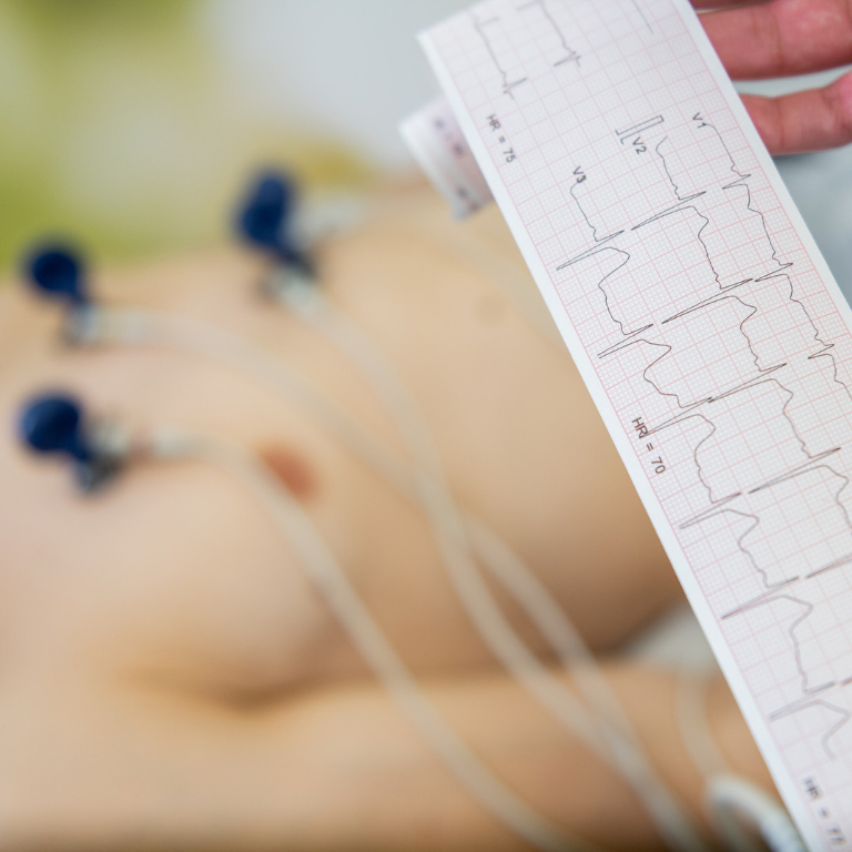 comprehensive cardiac care in sec 14 gurgaon